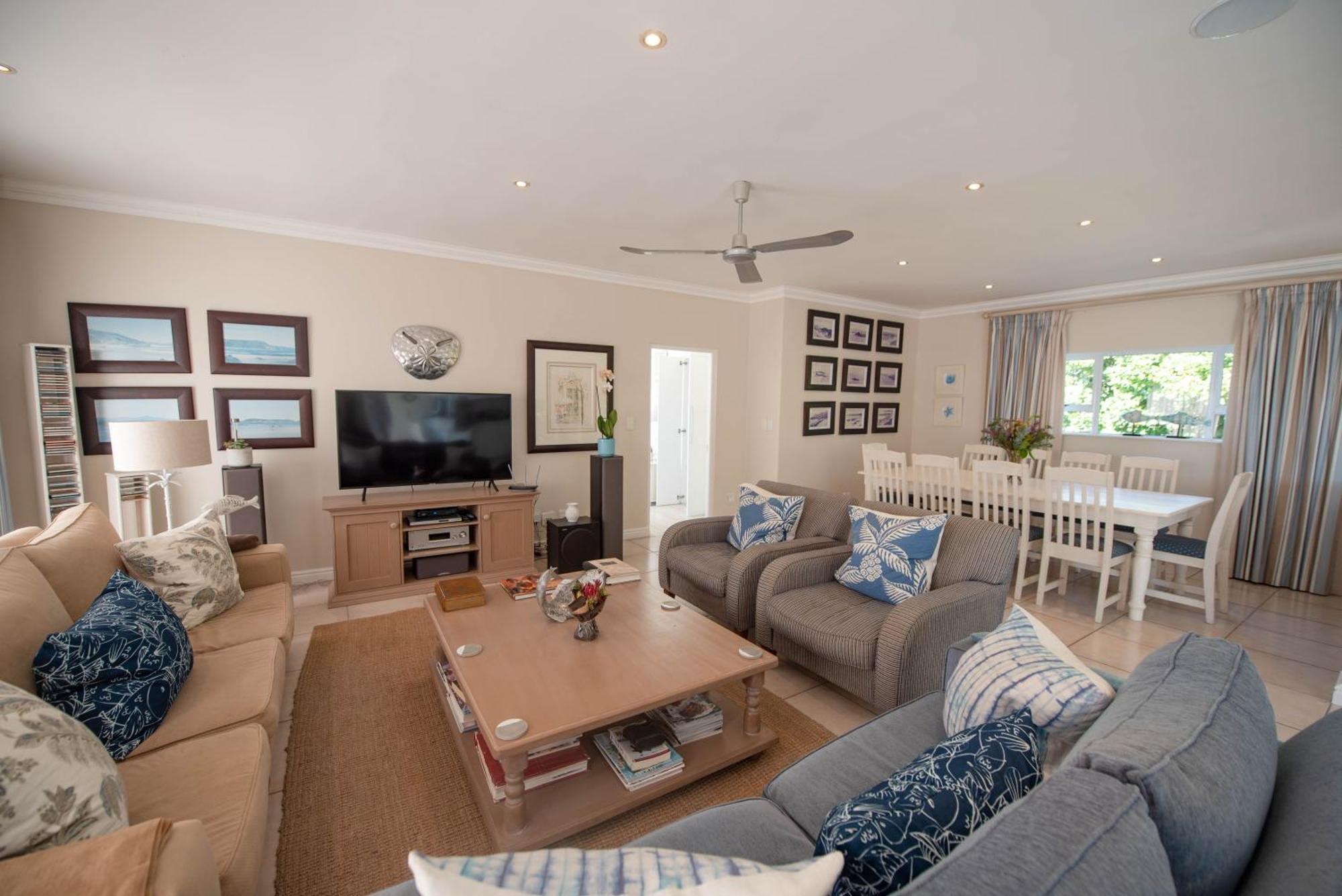 Lovely 2 Bedroom Rental Unit With Exquisite Views Plettenberg Bay Extérieur photo